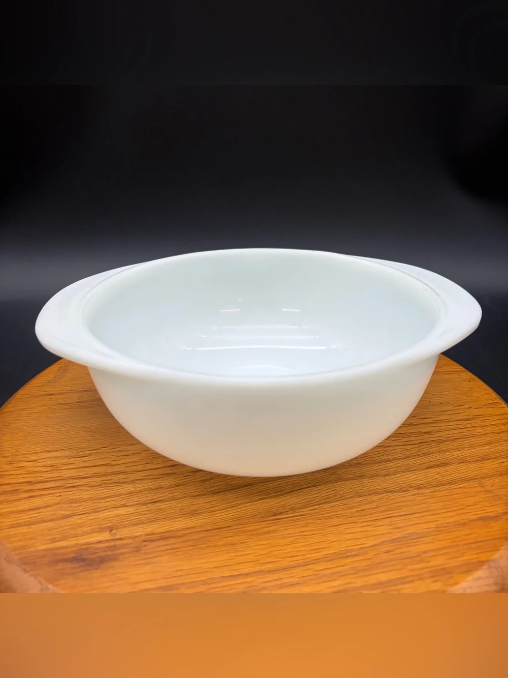 Vintage Pyrex 022 1L White Milk Glass Round Casserole Dish Tab Handles USA